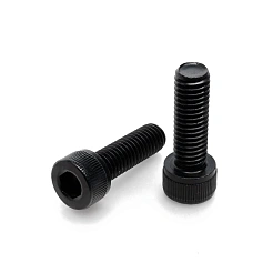 Винт M8x25 DIN912