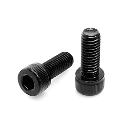 Винт M8x20 DIN912